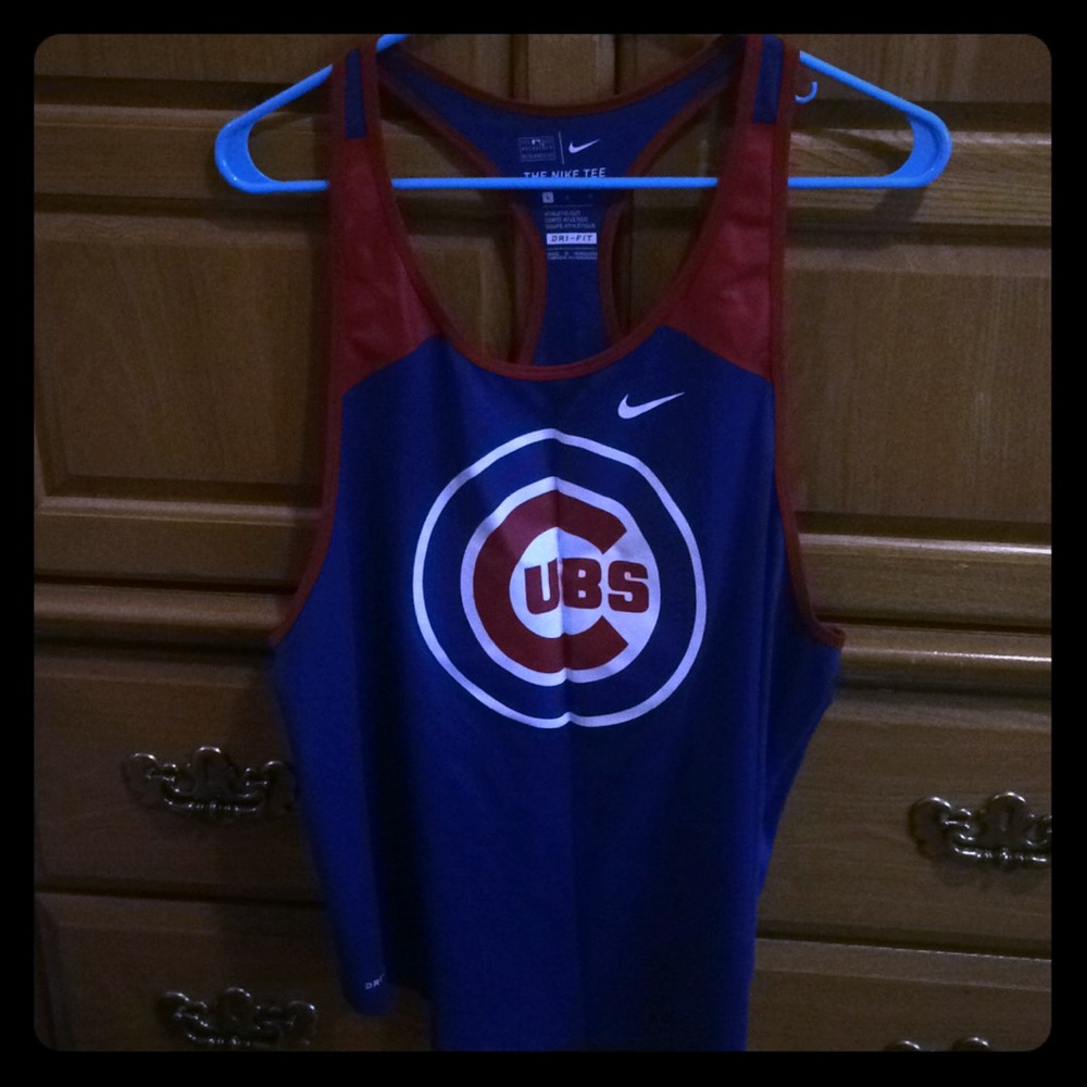 NWOT very cute Cubs top ❤️